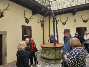 IMG-94db044a666d26f9b48d00e1bfca1d9d-V